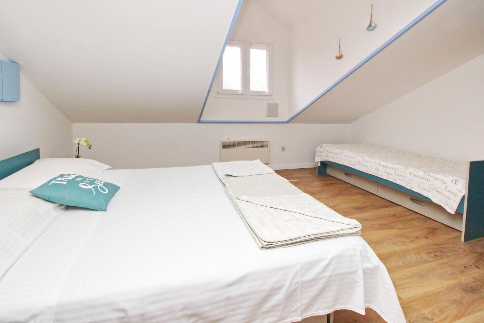 Apartments Silvija Cubranic バスカ エクステリア 写真